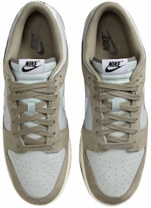 ナイキ ダンク ロー 'ガムパック - オリーブ' IB6399-002 Lookbook ナイキ ダンク ロー 'ガムパック - オリーブ' IB6399-002