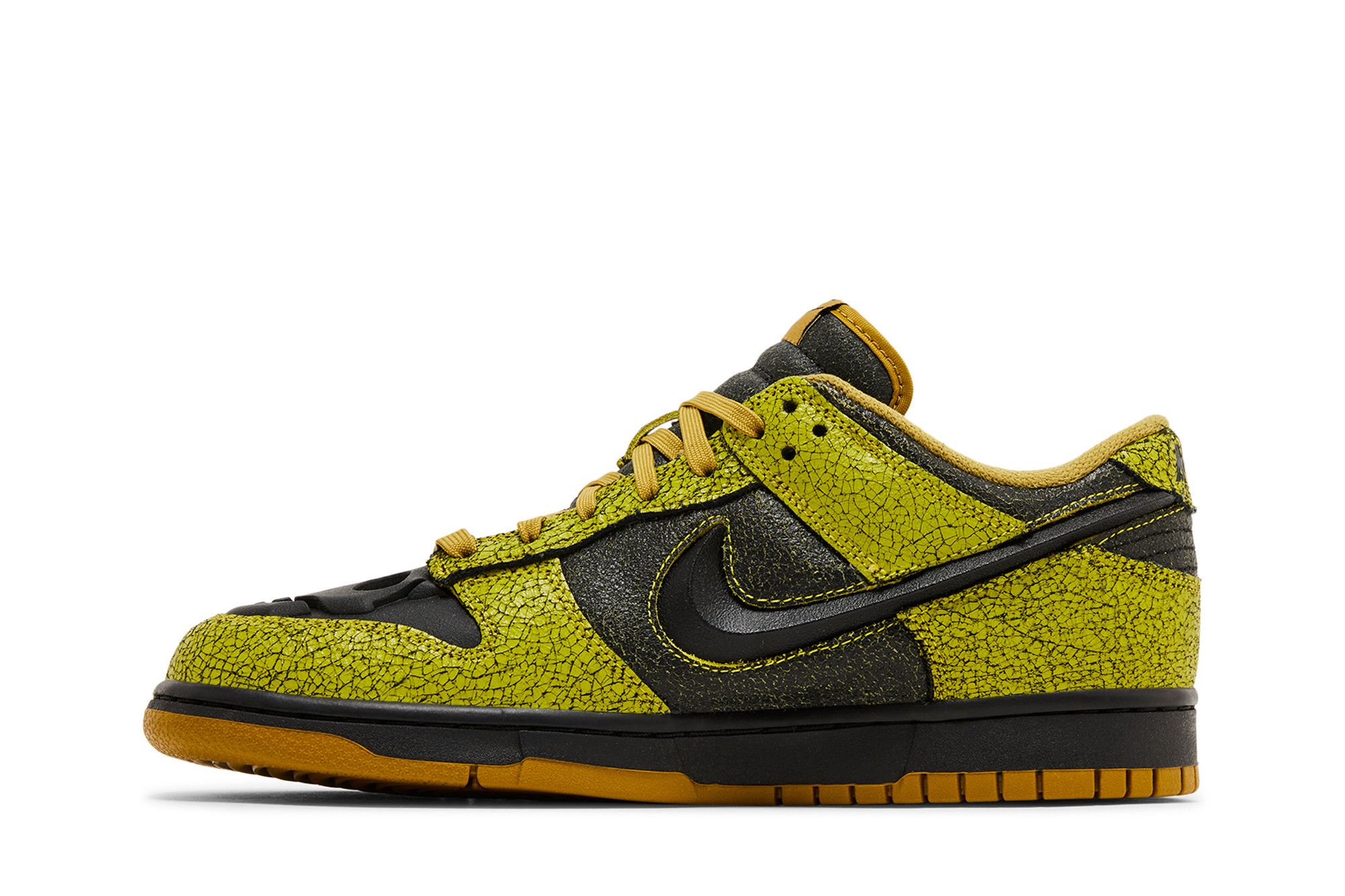 Shop Nike Dunk Low ''Halloween Teschio'' HV6103-300