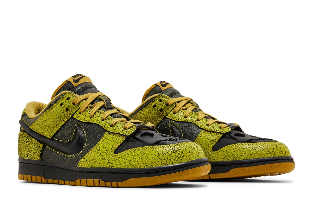 Nike Dunk Low 'Halloween Skull'