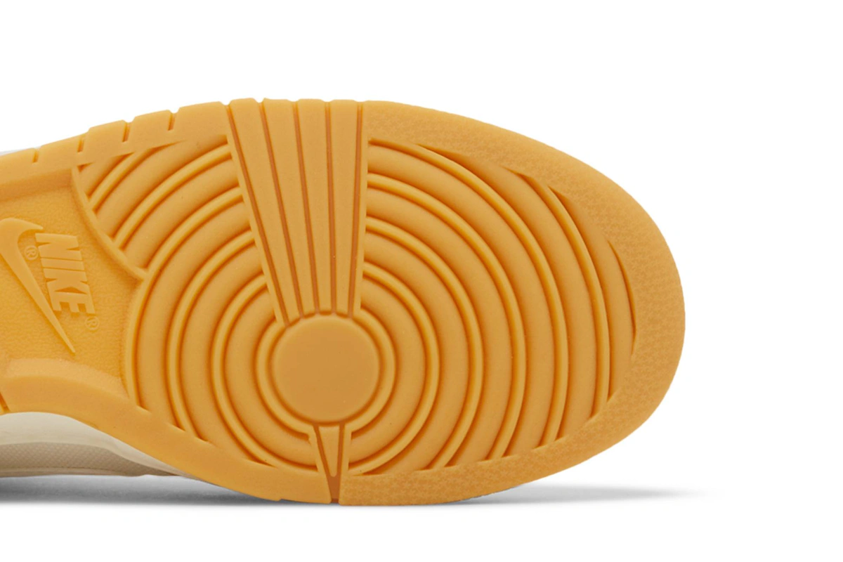 Nike Dunk Low 'If Lost Return To' FJ5475-100