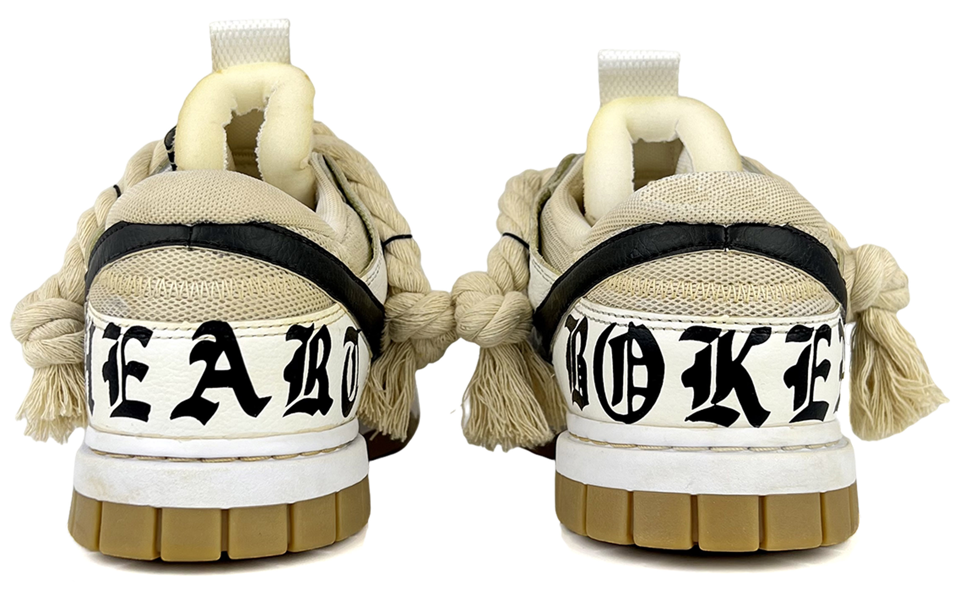 Shop Nike Dunk Low 'Jumbo Deconstructed Gothic' Lelaki Wanita Sneakers DV0821-001-455027