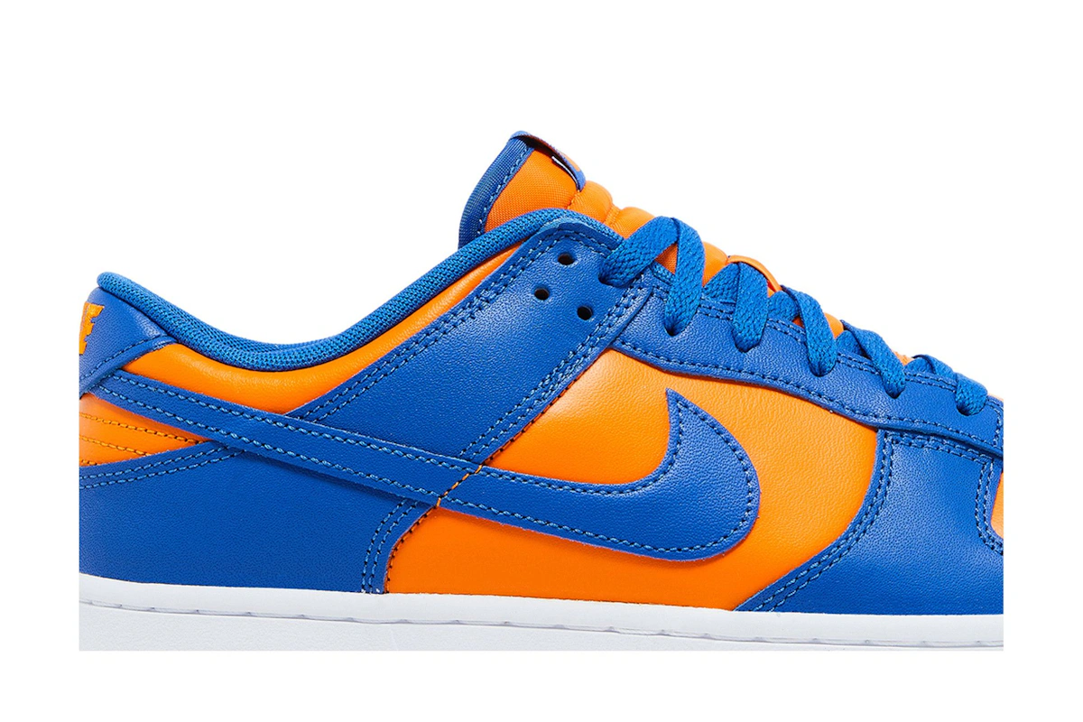 Nike Dunk Low 'Knicks'