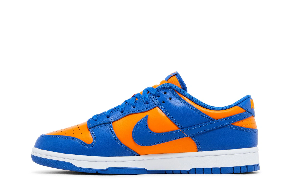 Nike Dunk Low 'Knicks'