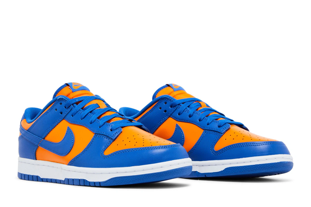 Nike Dunk Low 'Knicks'
