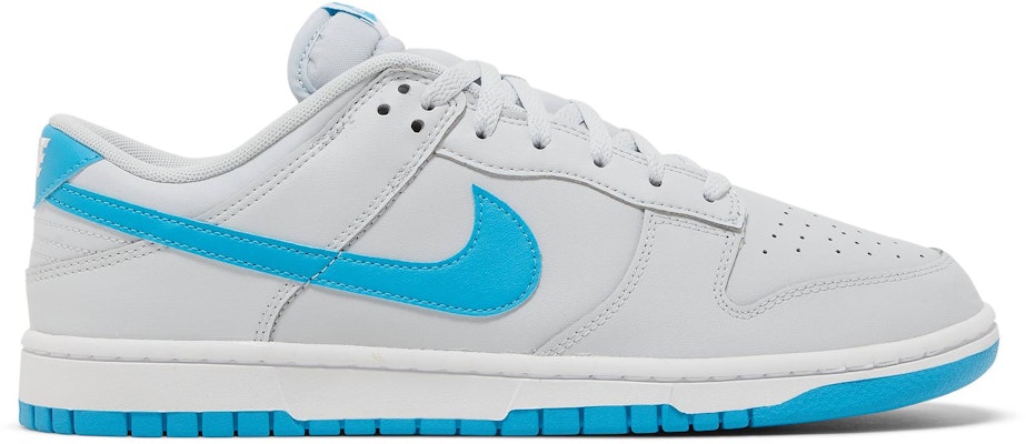 Nike dunks sales low light blue
