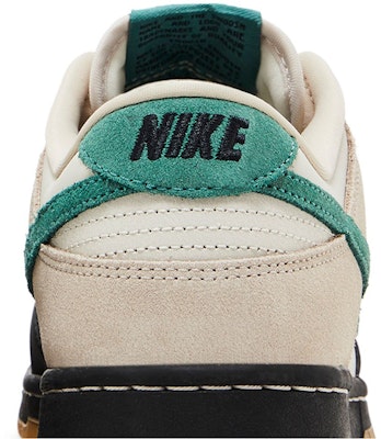 나이키 덩크 로우 '블랙 토 바이코스탈' HQ3483-104 1