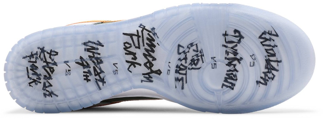 Nike Dunk Low 'NY vs NY' - Kasut Nike Rendah 'NY lawan NY' DN2489-300 Shop Nike Dunk Low 'NY vs NY' - Kasut Nike Rendah 'NY lawan NY' DN2489-300