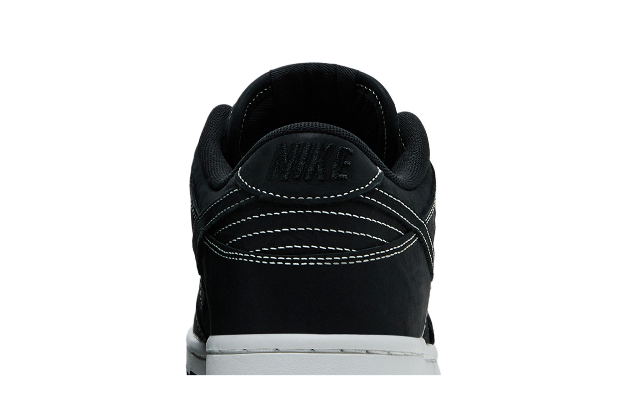 Sizing Nike Dunk Low ''Off Noir Summit White'' Sneakers IO4550-001