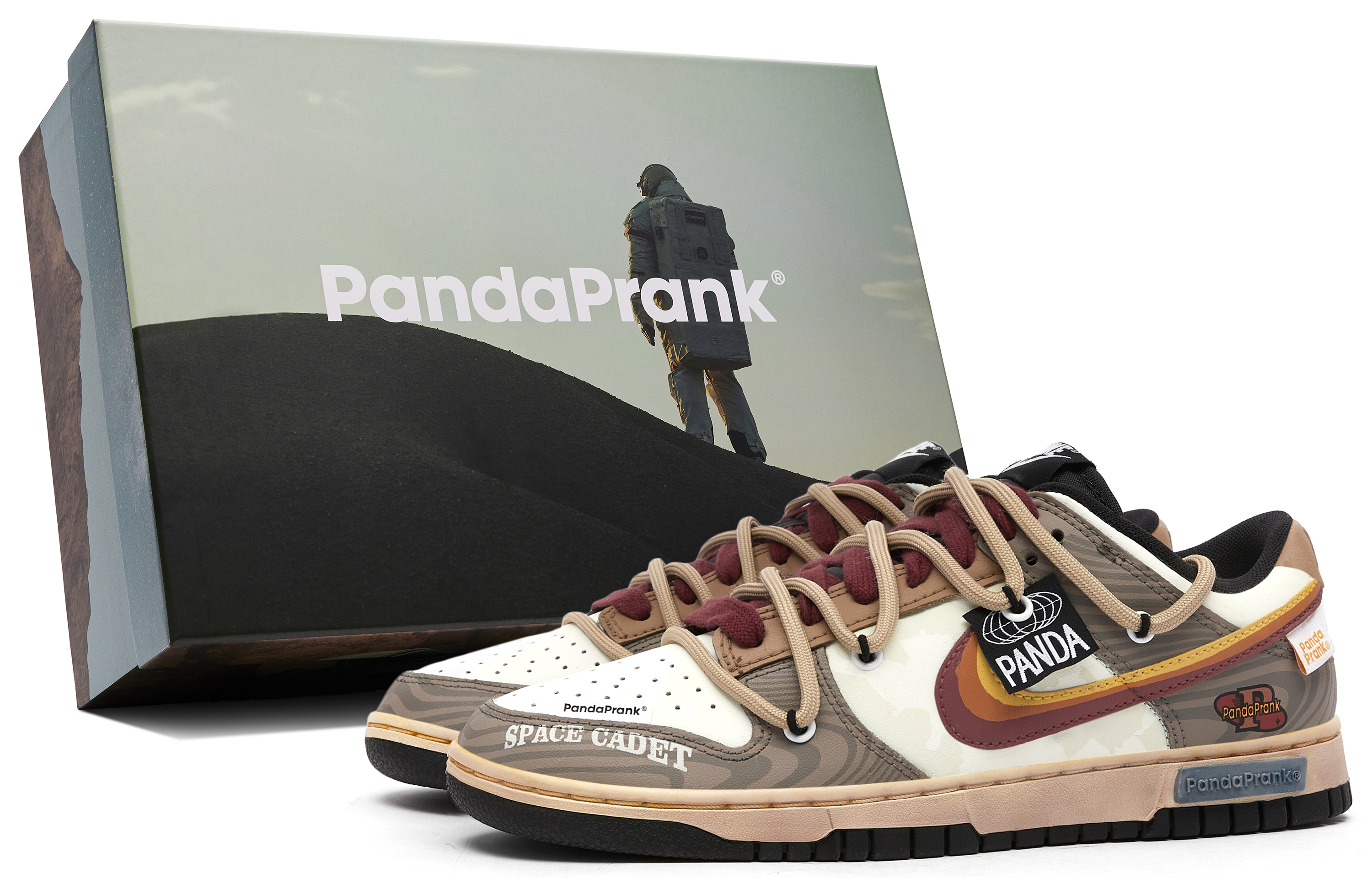 Buy Nike Dunk Low 'Panda Explorador Espacial Travieso' DV0831-002-474226