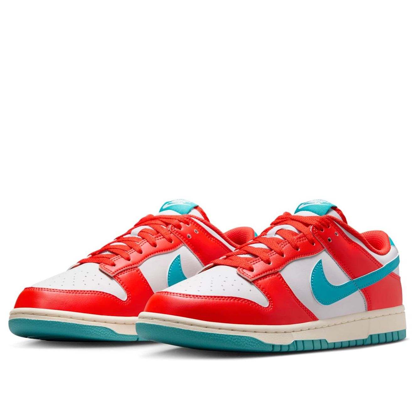 Lookbook Nike Dunk Low ''Merah Picante Dusty Cactus'' HF5441-601