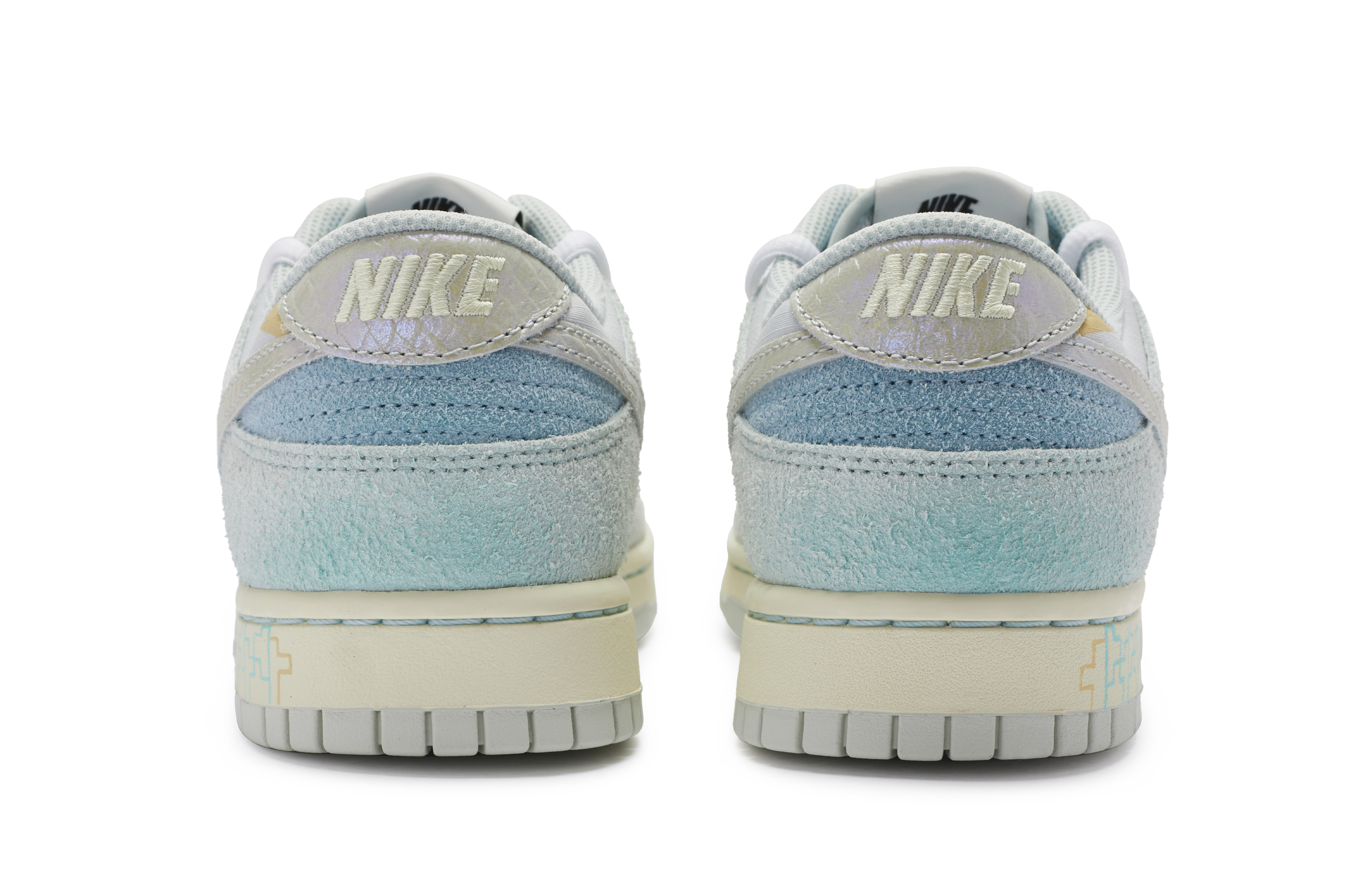 Shop ナイキ ダンク ロー '青嵐グリーン' DV7210-001-448490 DV7210-001-448490