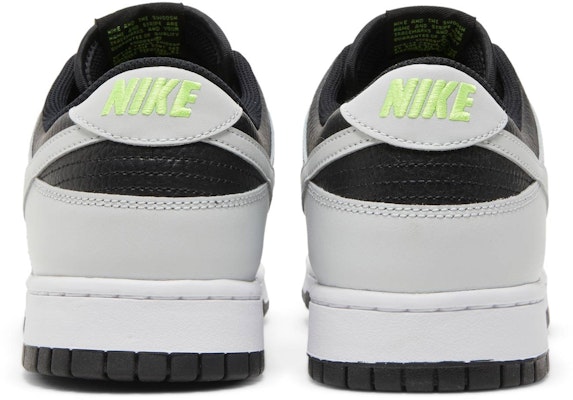 耐克Dunk低帮'反向熊猫霓虹' FD9756-001 Details for 耐克Dunk低帮'反向熊猫霓虹' FD9756-001