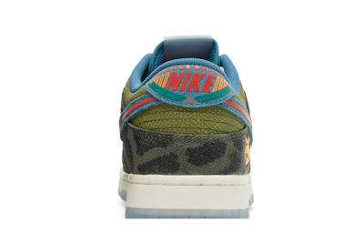 Nike Dunk Low 'SiEMPRE Familia'