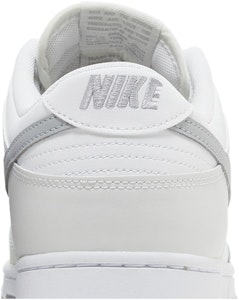 나이키 덩크 로우 '서밋 화이트 라이트 스모크 그레이' DV0831-106 Sizing 나이키 덩크 로우 '서밋 화이트 라이트 스모크 그레이' DV0831-106