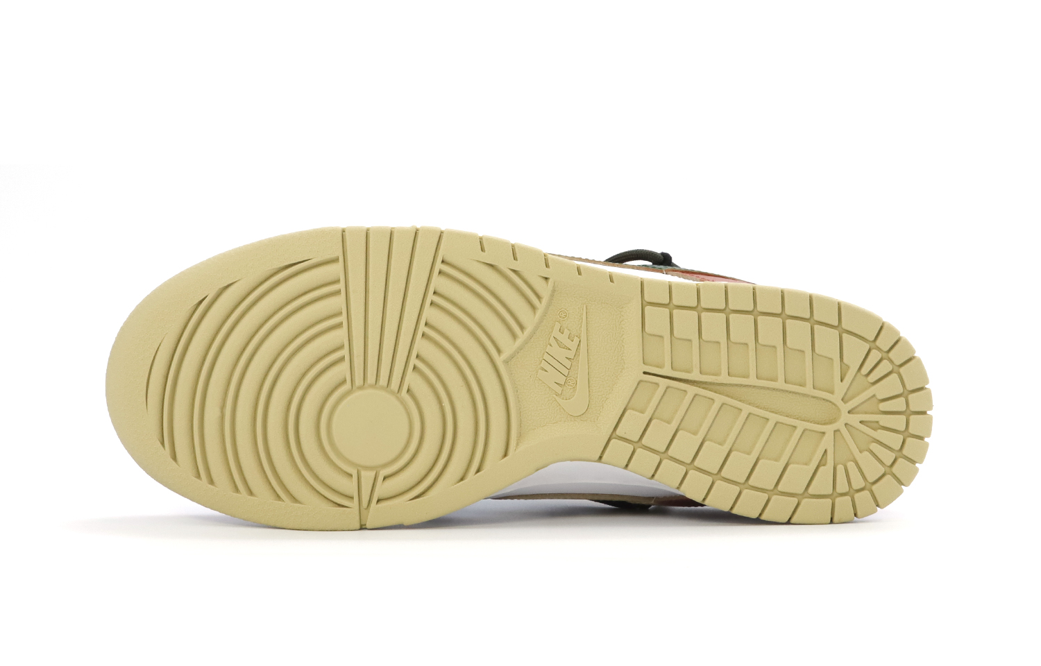 Purchase 나이키 덩크 로우 '골드 사슴'(Nike 덩크 로우 '골드 사슴') DV0833-100-458154