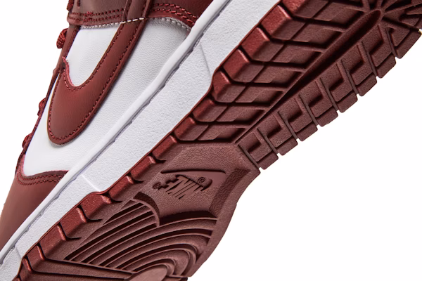 나이키 덩크 로우 '팀 레드' DD1391-601 1