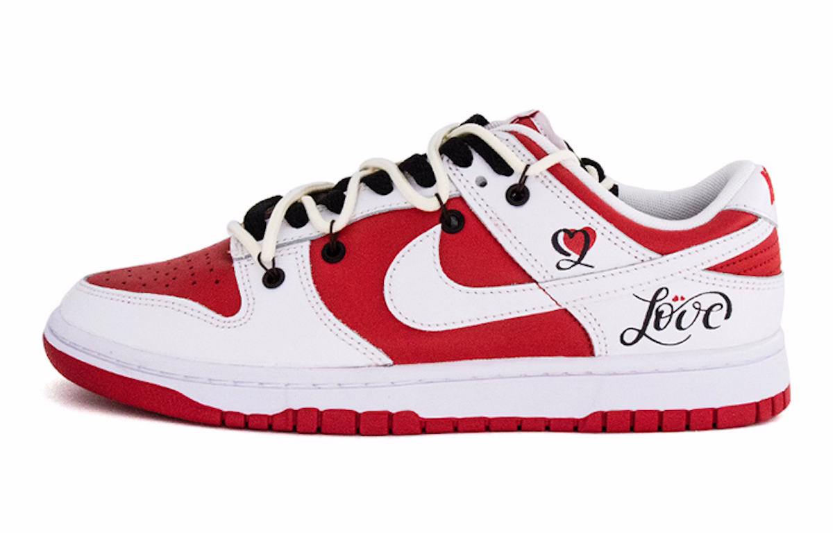 Nike Dunk Low 'University Red Love Note'