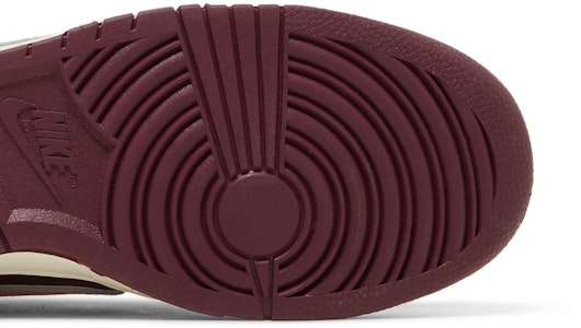 Nike Dunk Low 'Hari Valentine' (2023) DR9705-100 Purchase Nike Dunk Low 'Hari Valentine' (2023) DR9705-100