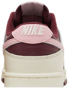 Nike Dunk Low 'Hari Valentine' (2023) DR9705-100 Sizing Nike Dunk Low 'Hari Valentine' (2023) DR9705-100