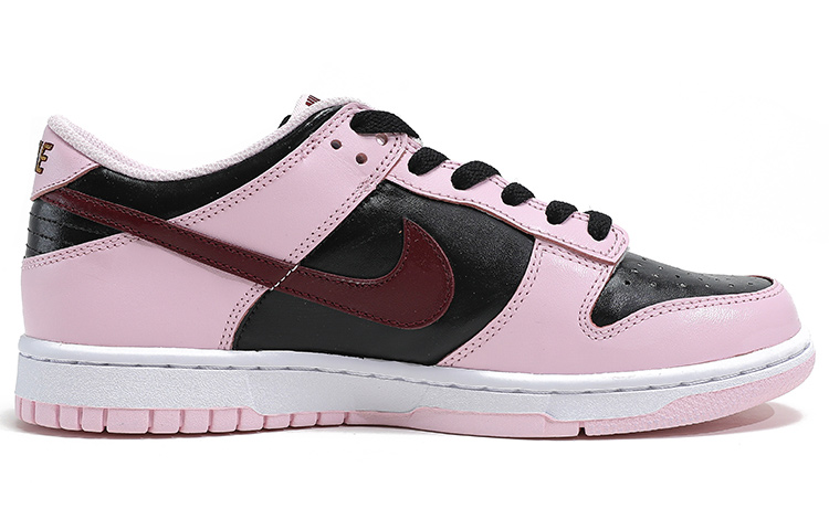 Lookbook ナイキ ダンク ロー "バレンタイン 甘い予感" (Nike Danku Rō "Barentain Amai Yokan") CW1590-601(TeamNine-VD003SBOX)