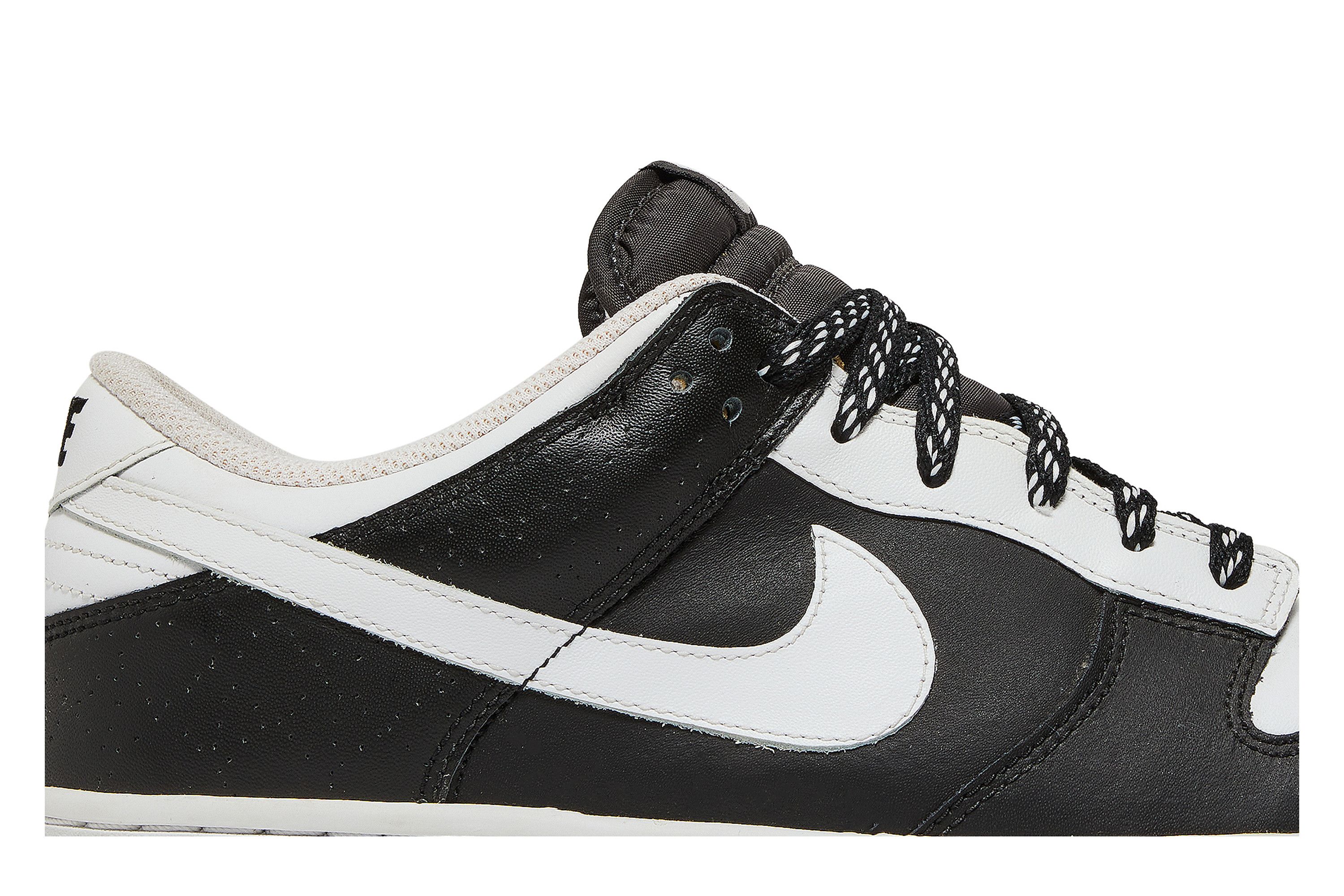Order Nike Dunk Low 'White' 318019-101