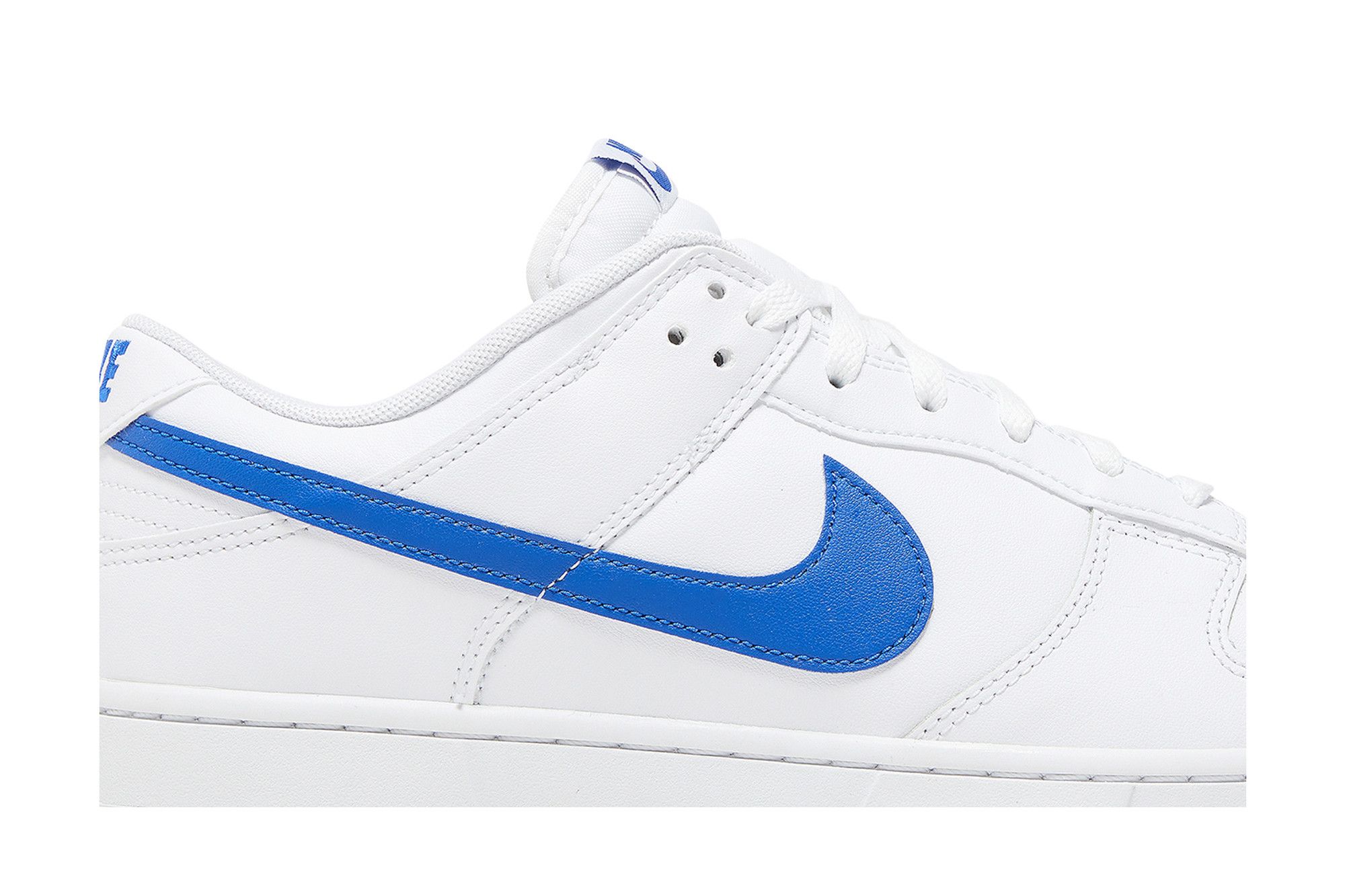 Lookbook Nike Dunk Low ''Bianco/Blu''. DV0831-104