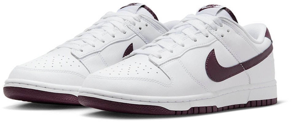 ナイキ ダンク ロー "ホワイト/ナイトマルーン" DV0831-102 Lookbook ナイキ ダンク ロー "ホワイト/ナイトマルーン" DV0831-102