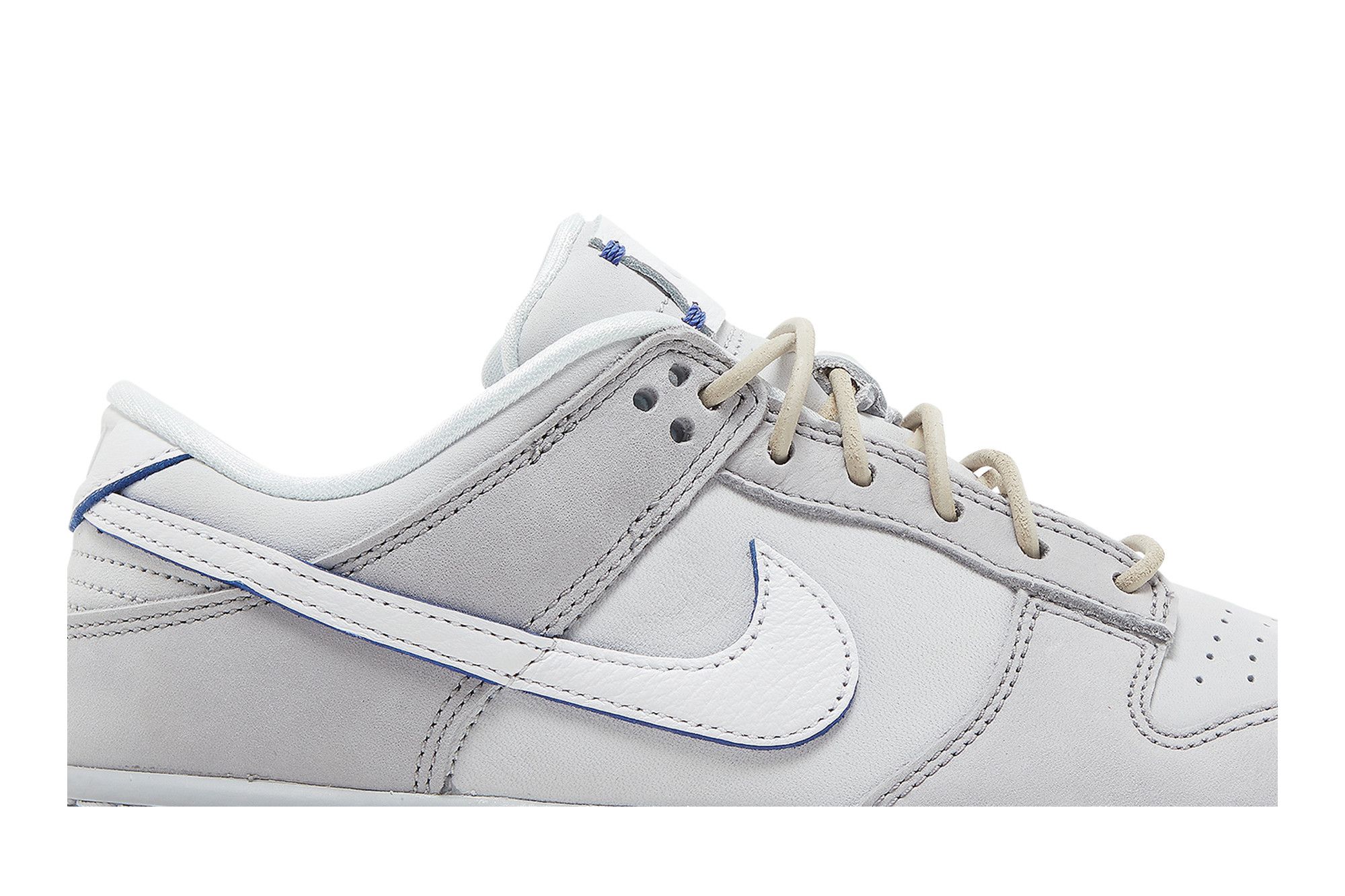 Lookbook Nike Dunk Low 'Gris Lobo y Platino Puro' DX3722-001