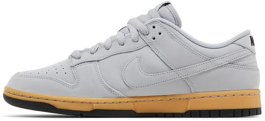 나이키 덩크 로우 '울프 그레이 검' (Nike Dunk Low 'Wolf Grey Gum') HQ1932-001 Lookbook 나이키 덩크 로우 '울프 그레이 검' (Nike Dunk Low 'Wolf Grey Gum') HQ1932-001
