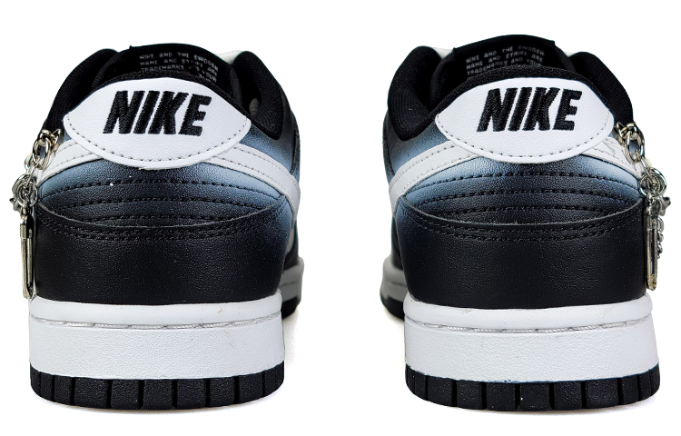 Shop Nike Dunk Low Blanco Negro 'Graffiti Smile' DV0831-002(TeamNine-smile)