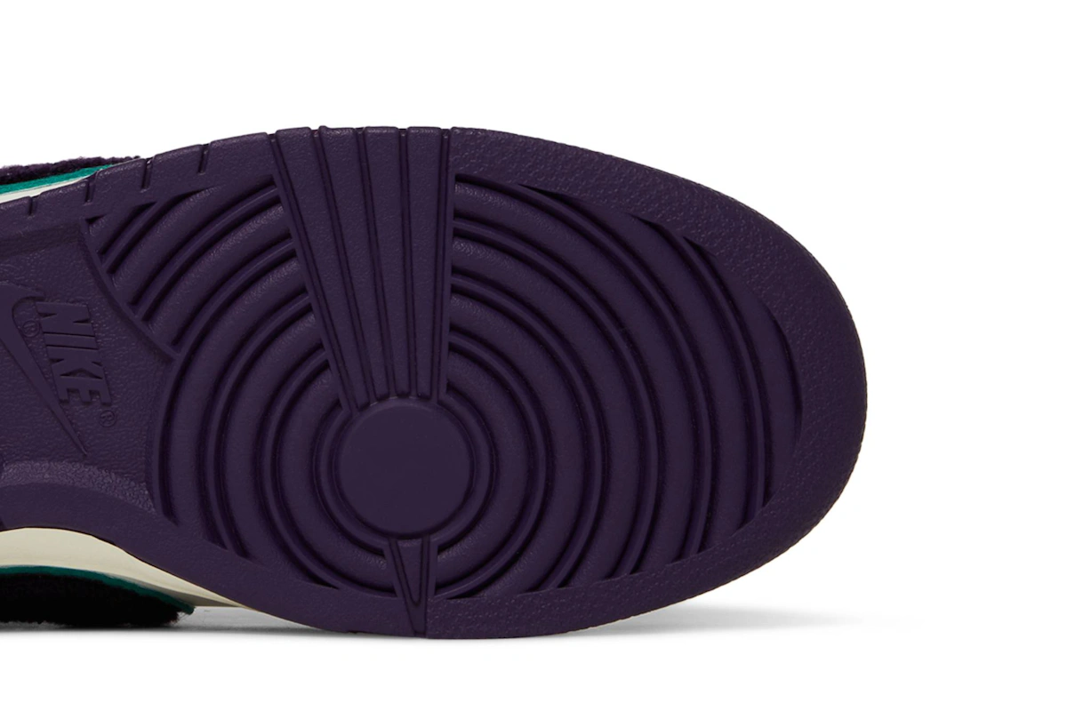Nike Dunk Low Chenille Swoosh 'Sail Grand Purple'