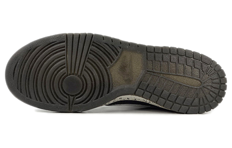 Shop Nike Dunk Low Cl 'Jordan Pack' Zapatillas. 304714-018