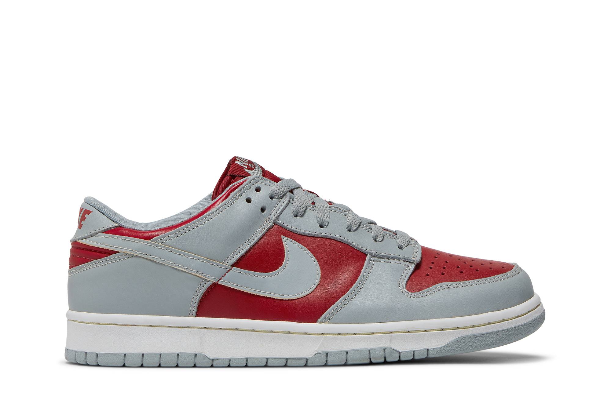 Buy Nike Dunk Low CO.JP 'Ultraman' Pria/Wanita Sneakers 630358-601