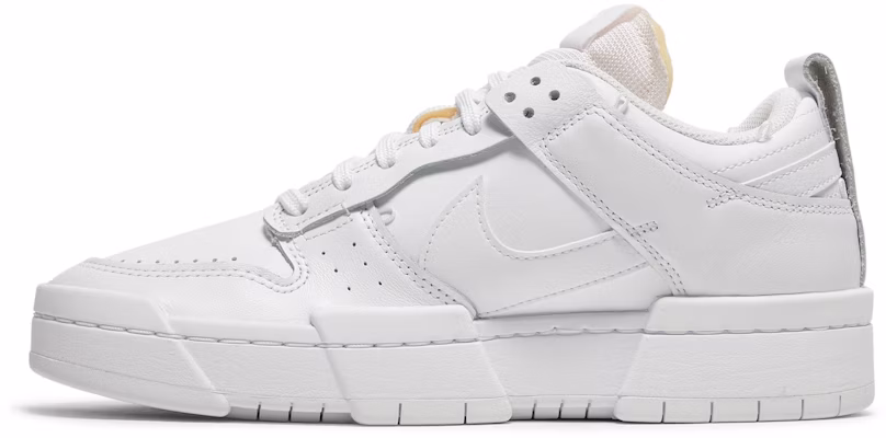 (W) Nike Dunk Low Disrupt 'Lucky Charms Putih' DO5219-111 Lookbook (W) Nike Dunk Low Disrupt 'Lucky Charms Putih' DO5219-111