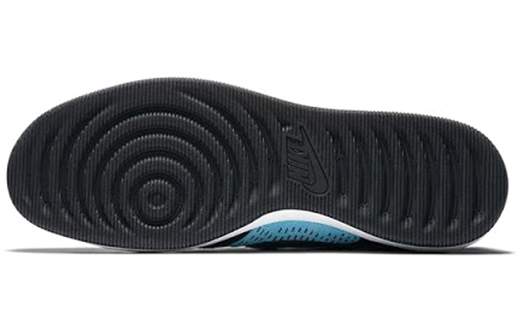 Details for Nike Dunk Low Flyknit ''Nero'' 917746-001