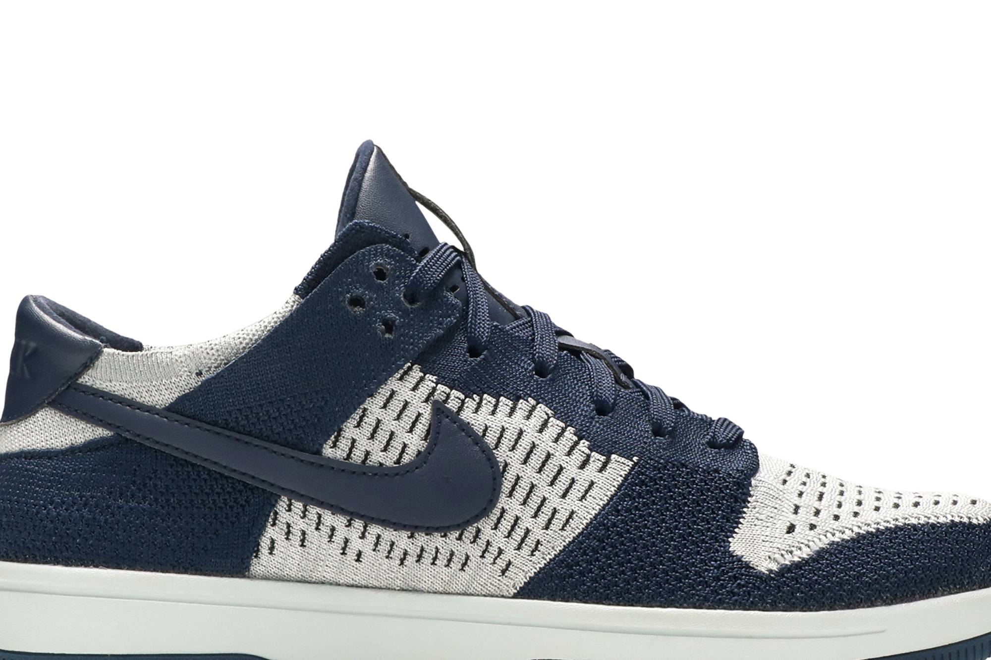 Nike dunk flyknit on sale