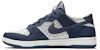 Nike Dunk Low Flyknit 'College Navy Platinum' dalam warna Navy & Platinum 917746-400