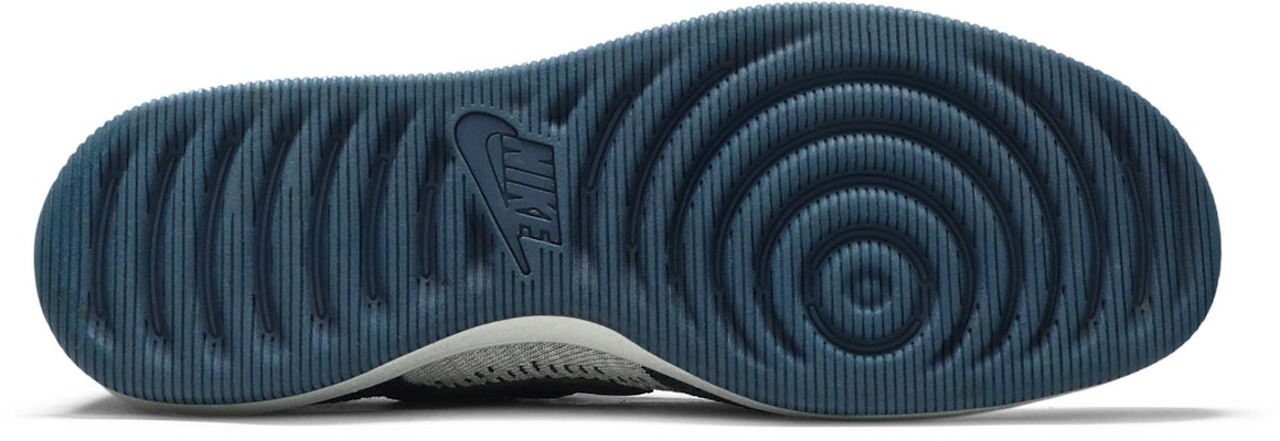 Nike Dunk Low Flyknit 'College Navy Platinum' 917746-400 Shop Nike Dunk Low Flyknit 'College Navy Platinum' 917746-400
