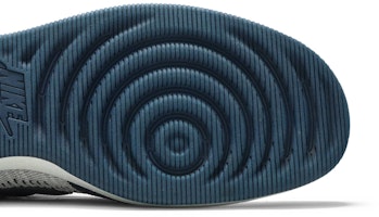 Nike Dunk Low Flyknit 'Azul Marino Universitario y Platino' 917746-400 Purchase Nike Dunk Low Flyknit 'Azul Marino Universitario y Platino' 917746-400