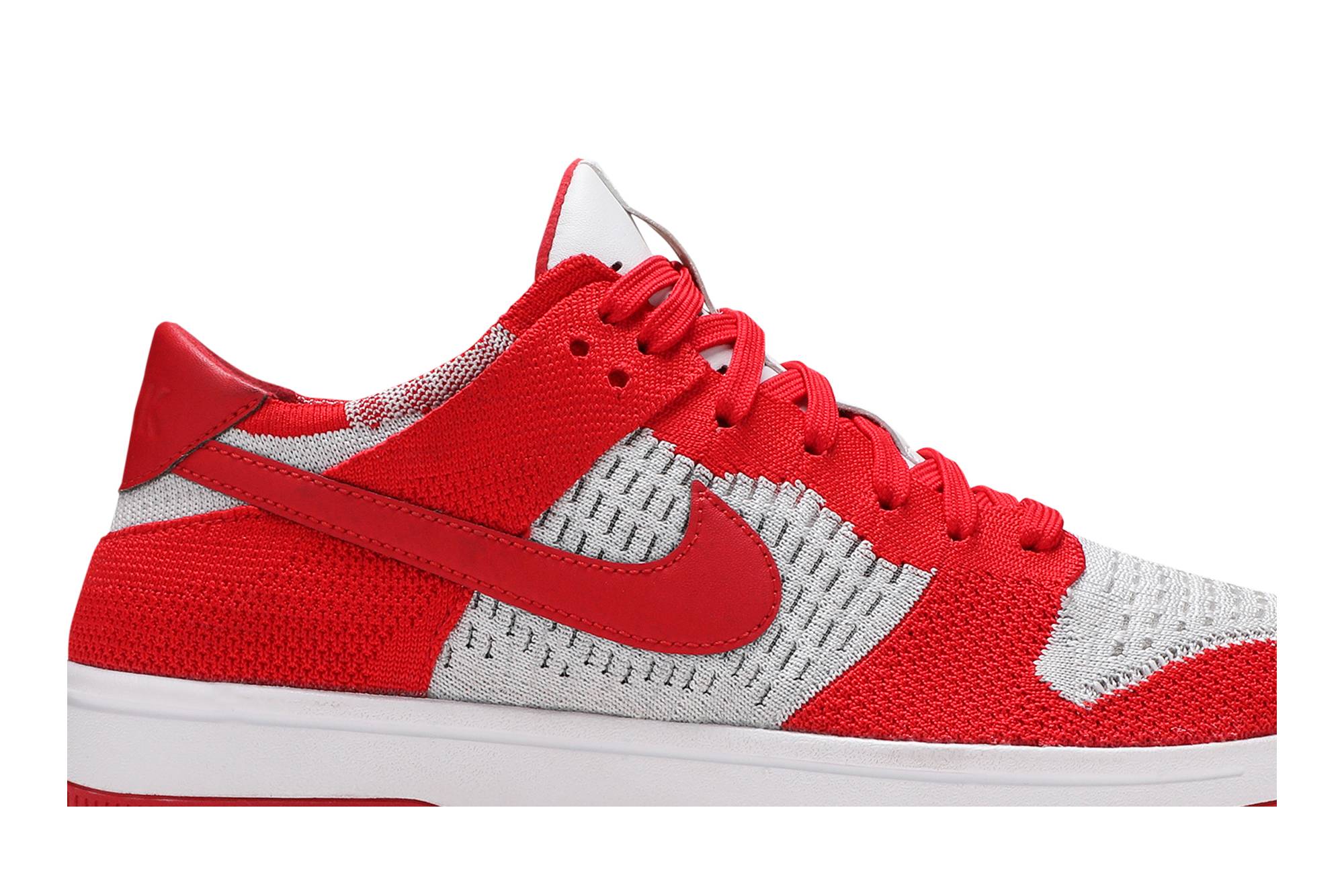 Order Nike Dunk Low Flyknit 'Merah Universitas' 917746-600