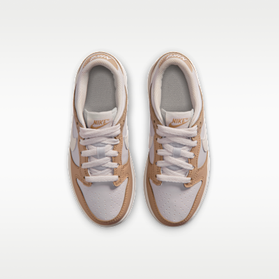 Shop Nike Dunk Low 亞麻/鉑金色/白色 IQ0805-200