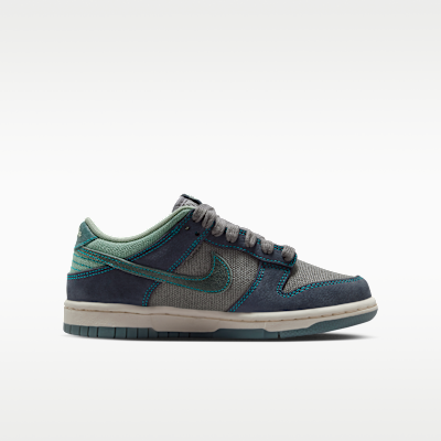 Lookbook (JR) Nike Dunk Low LV8 1 Pencil Point/Dark Obsidian/Steam/Mineral Slate Malay IO9743-001