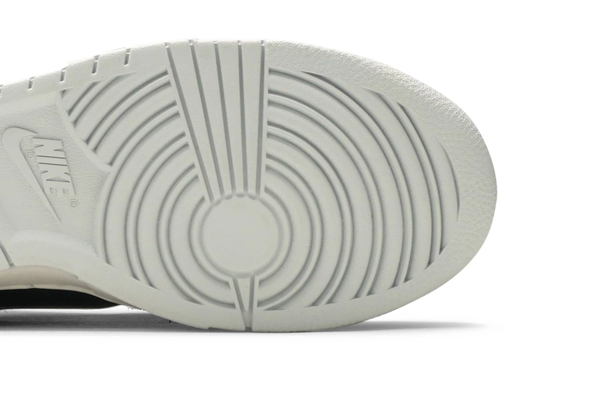 Nike Dunk Low Premium 'Animal Pack - Zebra' DH7913-001