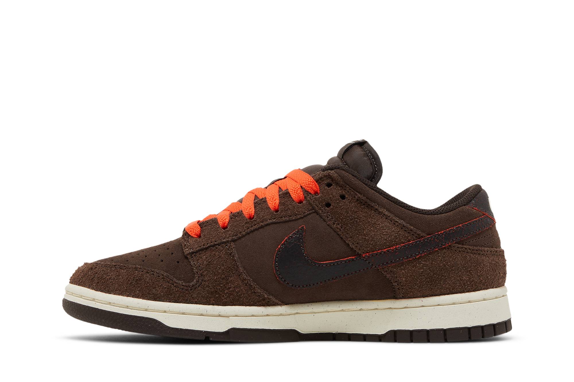 Nike Dunk Low Premium ‘Baroque Brown’ DQ8801-200