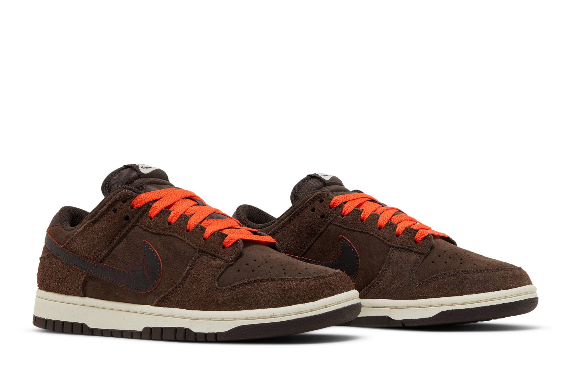 Nike Dunk Low Premium ‘Baroque Brown’ DQ8801-200