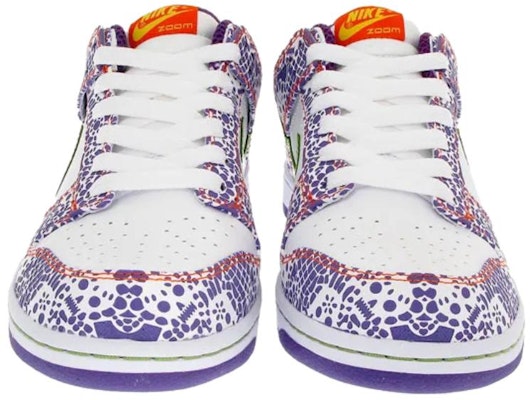 Nike Dunk Low Premium 'Hari Kematiannya' 323438-100 Shop Nike Dunk Low Premium 'Hari Kematiannya' 323438-100