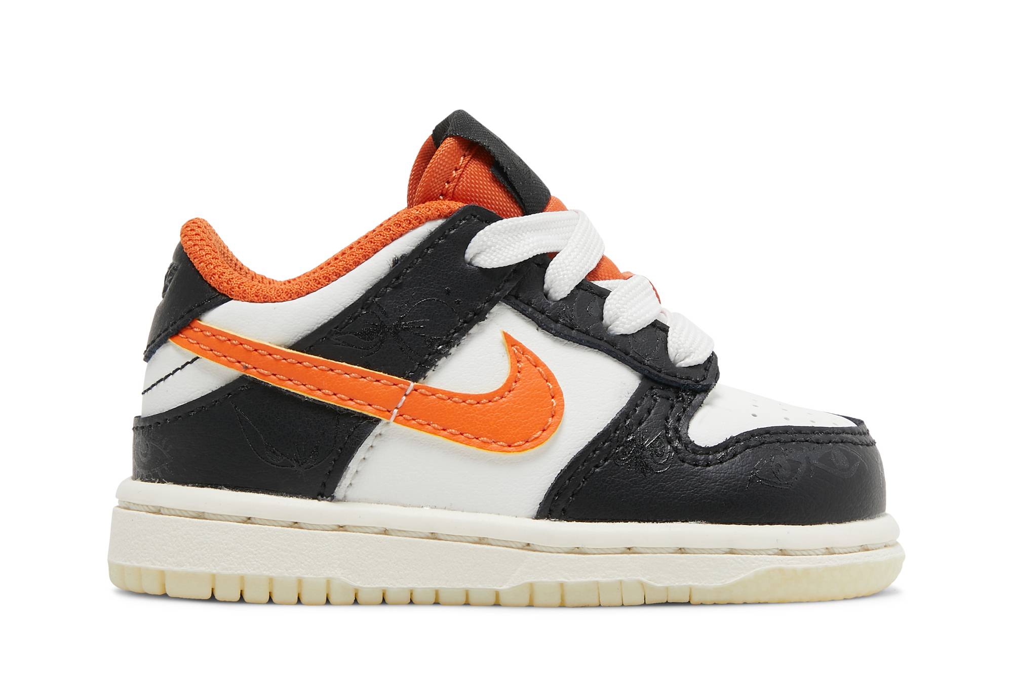 Nike Dunk Low Premium 'Halloween' 2021 (TD) - DM0717-100 - Novelship