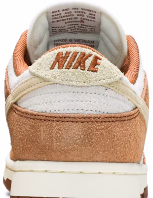Nike Dunk Low Premium 'Medium Curry' DD1390-100 Sizing Nike Dunk Low Premium 'Medium Curry' DD1390-100