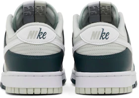 Details for Nike Dunk Low Premium ''Split - Deep Jungle'' Groen Grijs FB8896-300