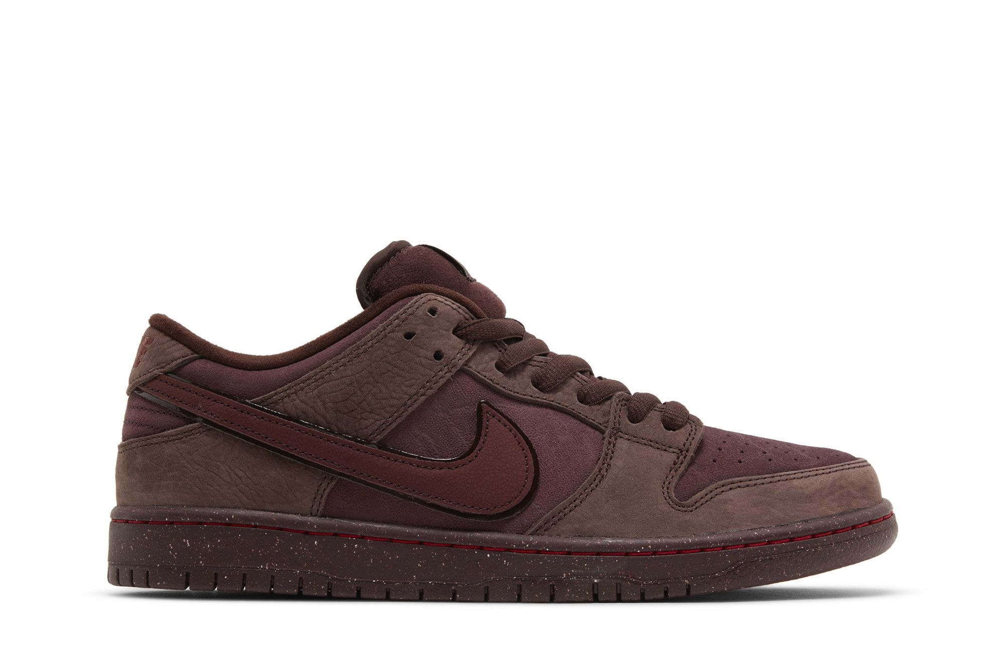 Nike Dunk Low Premium SB 'City of Love Collection - Burgundy Crush' FN0619-600